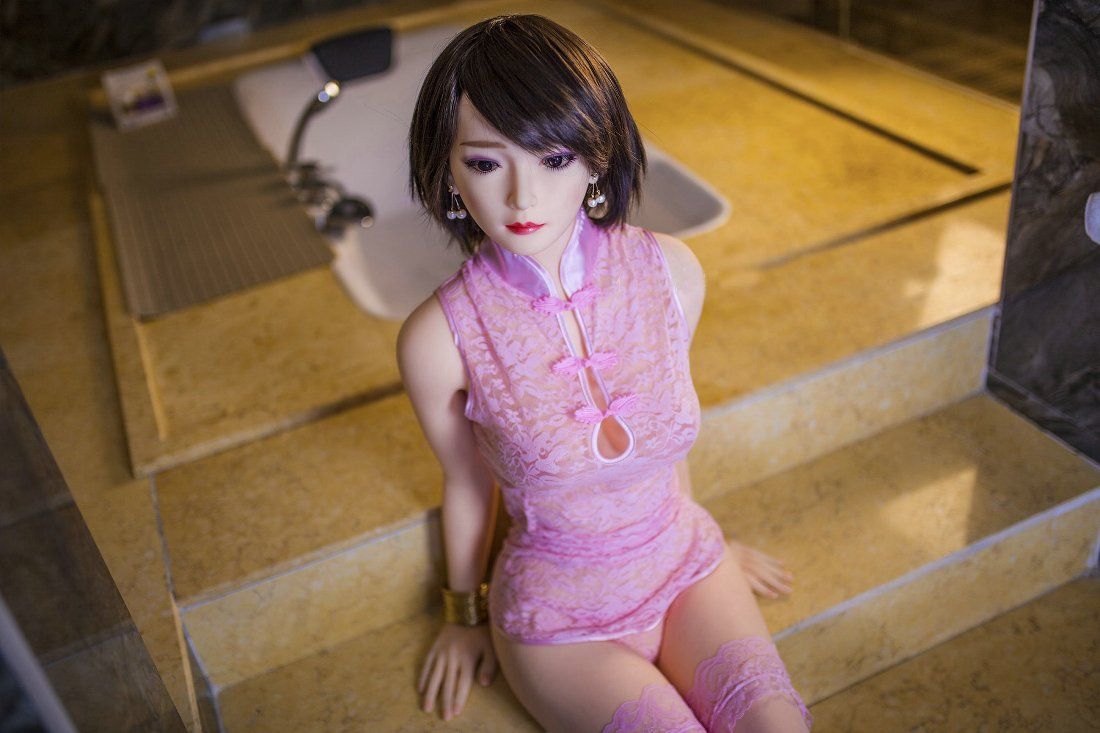 TPE Sex Dolls are produced and made with th highest quality ... Evelyn realistic doll - 148 cm photo-6