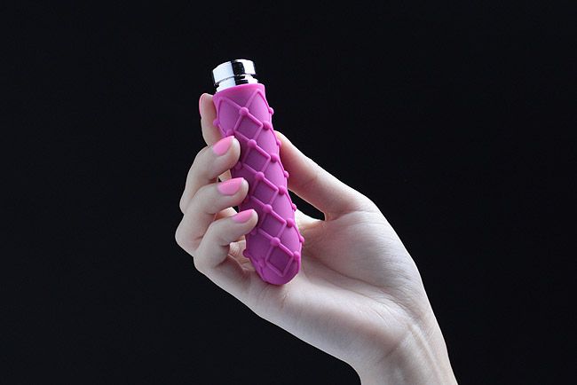 Designed for the perfect discretion no matter where you trav... Key - Charms Lace Vibe – Pink photo-5