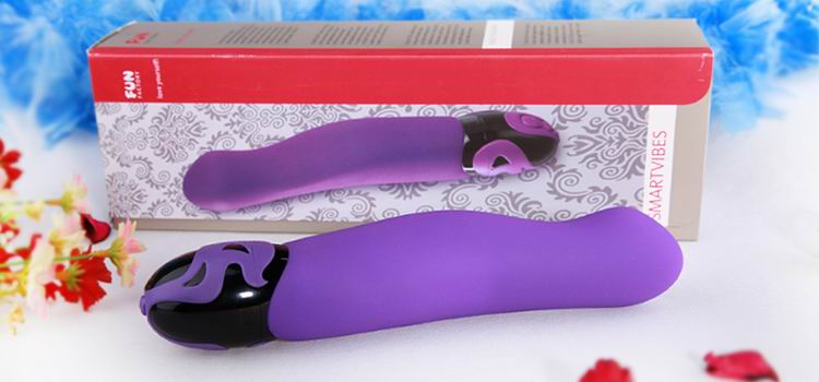 The elegant elLOVE enriches its owner’s personal realm of fe... Fun Factory - Vibe eILove - Violet photo-7