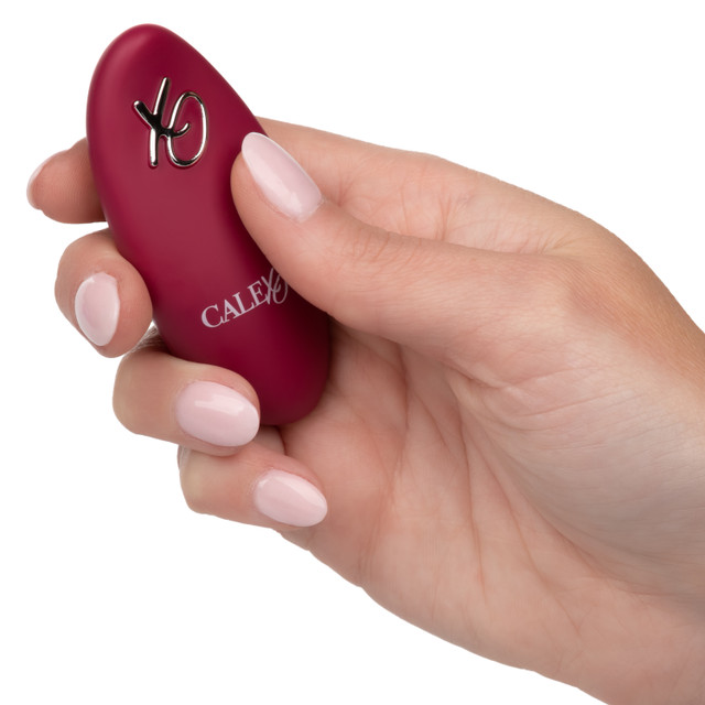 Own your pleasure with the Dual Rider Remote Control Thrust ... CEN - Dual Rider Thrust & Grind Massager - Red photo-9