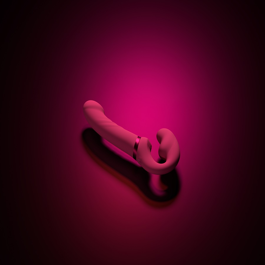 Flexible double-ended vibrating strapless strap-on.
Two bod... Lovense - Lapis Vibro Strap-On photo-13
