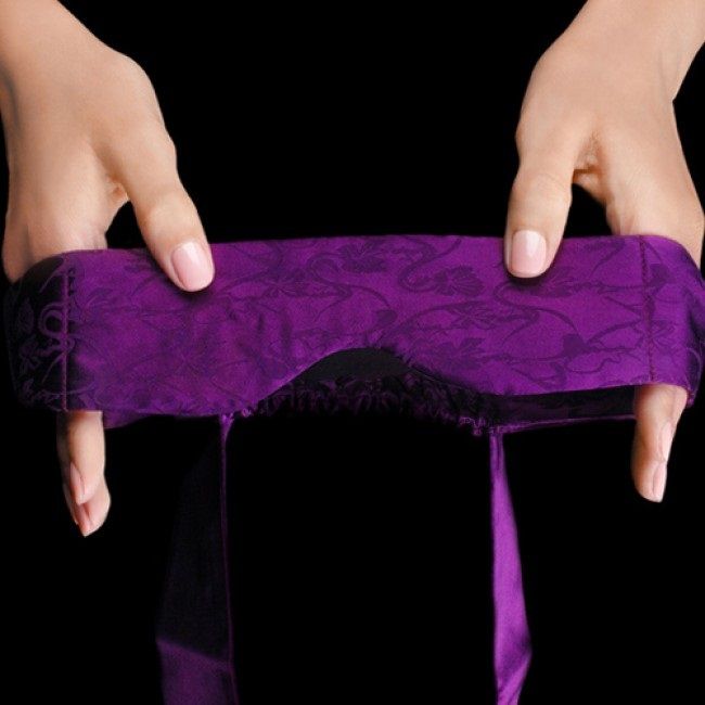 For removing vision and enhancing the sense of touch, the IN... Lelo - Intima - Purple photo-4