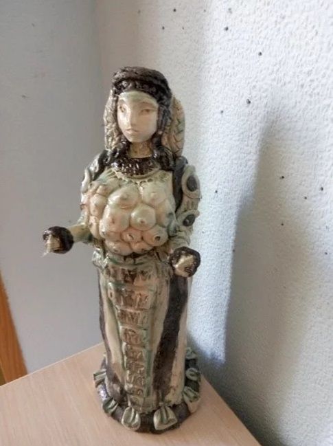 Replica of a famous art pieces Ephesian Artemis (Diana), Roman Sculpture Copy (200 BC) photo-4