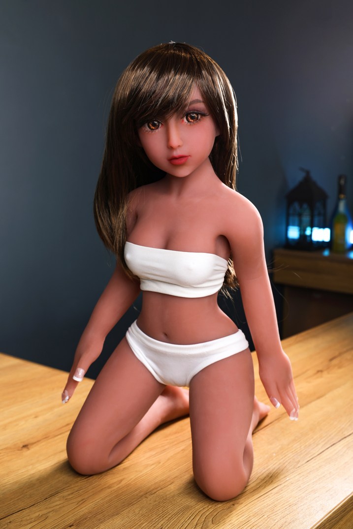 Berry Mini Realistic Sex Doll, Skinny Body, Ultra Soft Silicone 70 cm (2'3 ft) photo-2
