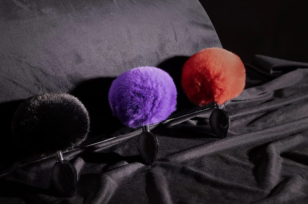 Hopping into a world of fluffy wonder, the Fox Tail Metal Bu... Ouch - Bunny Tail Plug - Red photo-8