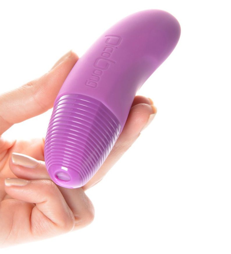 For use in one-play or foreplay, Ako will curl your lips and... PicoBong - Ako - Purple photo-7
