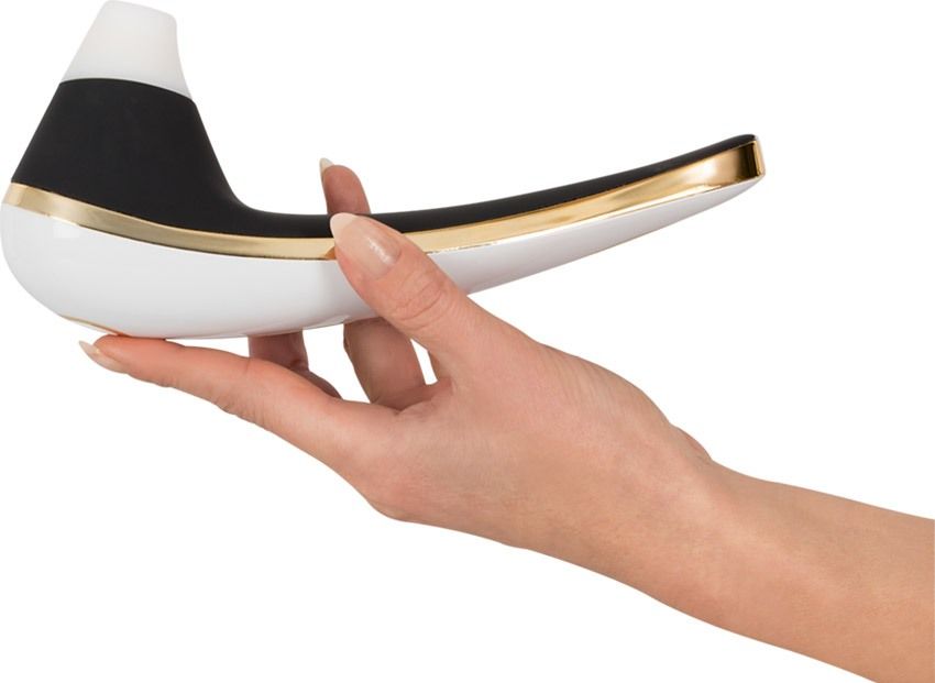 The new womanizer +size – even larger and therefore even... Womanizer - Plus Size - White Gold photo-6