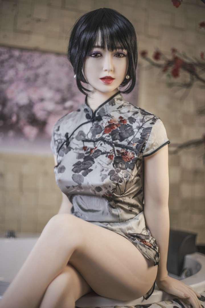 TPE Sex Dolls are produced and made with th highest quality ... Franky realistic doll - 158 cm photo