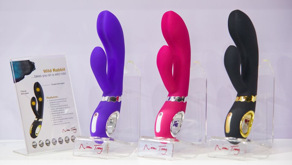 Nomi Tang - Wild Rabbit 2 - Purple photo-8