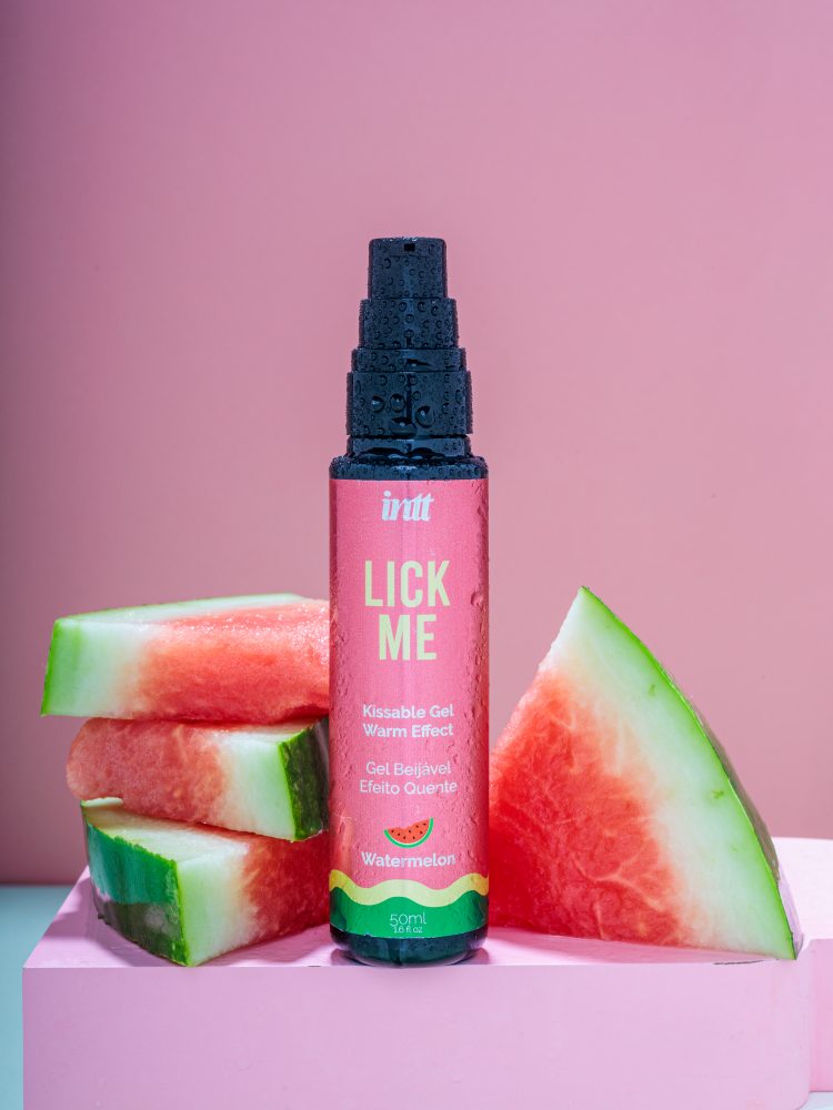 This exquisite edible gel has been carefully formulated to a... INTT - Lick Me Warm Kissable Gel - Watermelon - 50ml photo-2