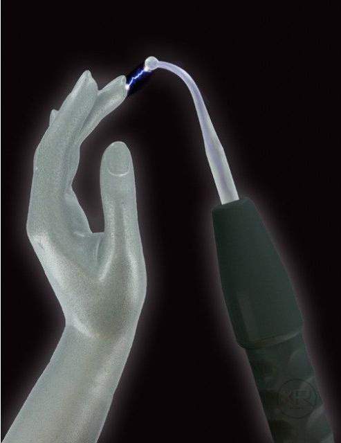 The Twilight Wand from Zeus Electrosex is a contemporary way... Zeus Electrosex - Twilight Violet Wand Kit 110V - Black photo-3