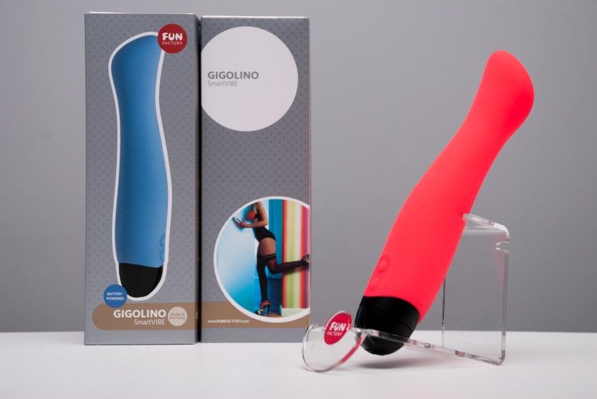 GIGOLINO is the longest of the battery-operated MiniVIBRATOR... Fun Factory - Vibe Gigolino - Jeans Blue photo-9