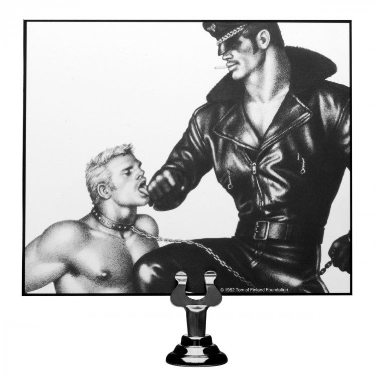 This gun metal chain leash will let you lead them in strengt... TOF - Gun Metal Leash photo-8