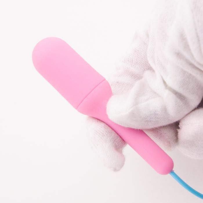 A slender rotor stimulates the erogenous points that you aim... SSI - Japan Rotor MC Mini - Pink photo-2