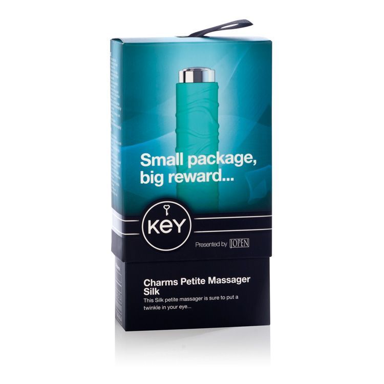 With five textured body safe silicone sleeves to choose from... Key - Charms Silk Vibe – Blue photo-10