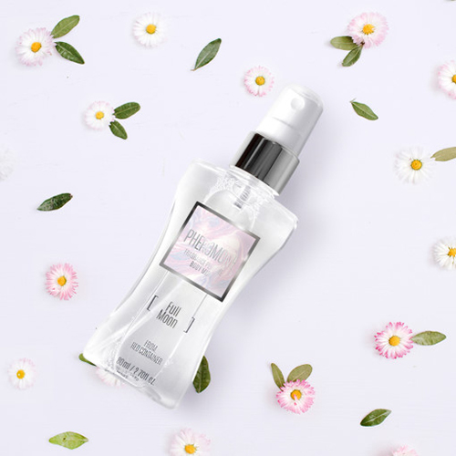 Red Container - Pheromone Perfume Body Mist Full Moon - 80ml photo