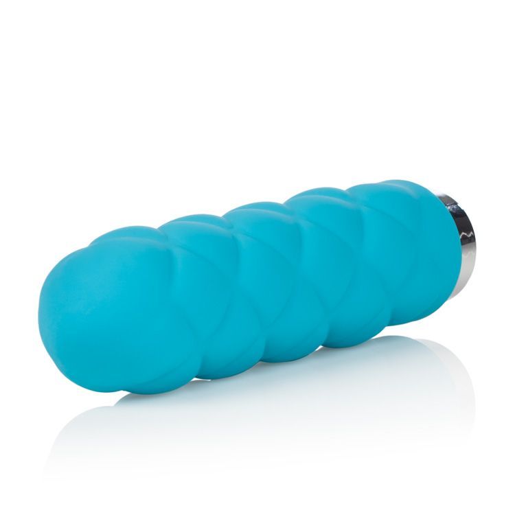 Designed for the perfect discretion no matter where you trav... Key - Charms Plush Vibe – Blue photo-3