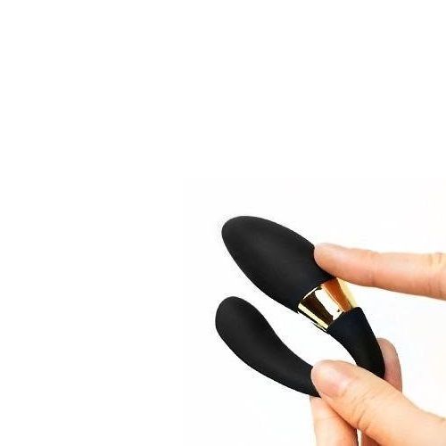 Sealed with a 24 karat gold kiss, this vibrating couples’ ma... Lelo - Tiani 24k Massager - Black photo-4