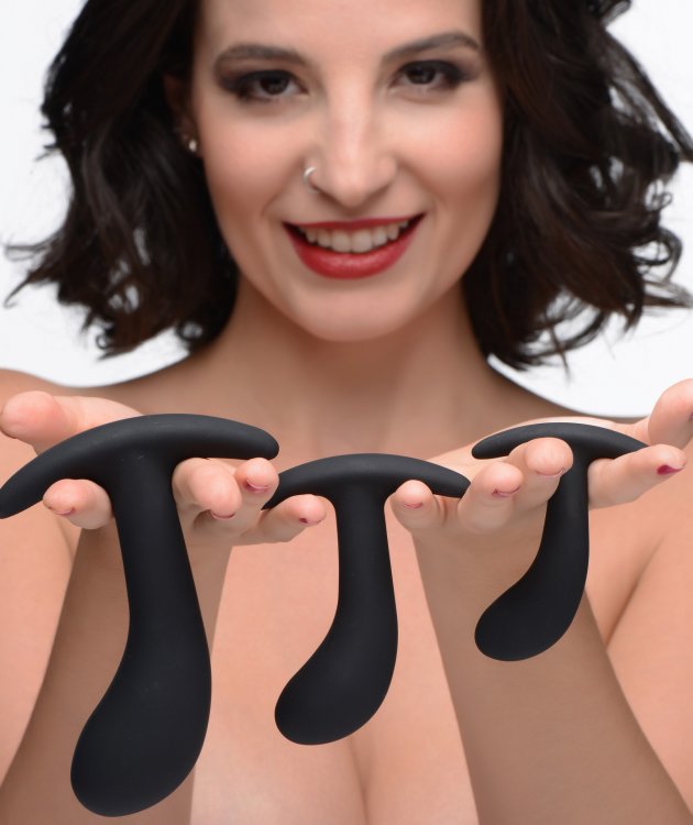 Curve into your backdoor with this delightful 3-piece of ana... Master Series - Dark Delights Anal Set - Black photo-3
