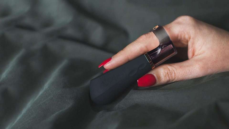 The powerful finger vibrator that adds stimulating vibration... Hot Octopuss - DiGiT Finger Vibe photo-8