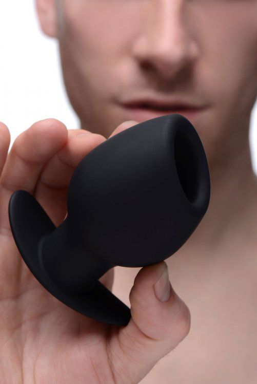 Quench your anal cravings with the Ass Goblet! This smaller ... Master Series - Ass Goblet Hollow Anal Plug S-size - Black photo-2