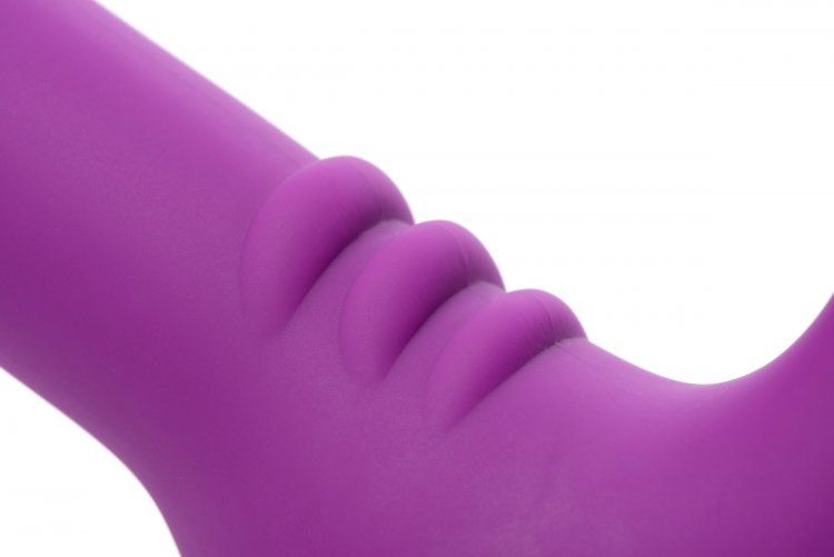 This silicone strapless strap on brings pleasure to both you... Strap U - Royal Revolver Vibrating Strapless Strap On Dildo - Purple photo-3
