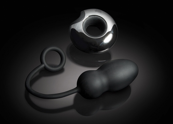 Your Fifty Shades of Grey Relentless Vibrations Love Egg is ... Fifty Shades - Relentless Remote Control Egg - Black photo-4