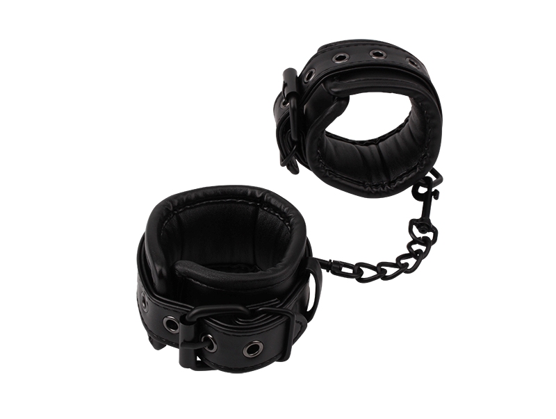 Chisa - Deluxe Wrist Restraint Cuffs - Black photo-3