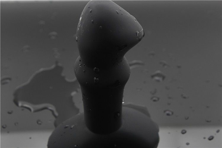 UTOO - 天鹅绒震动器肛门插头3 照片-5