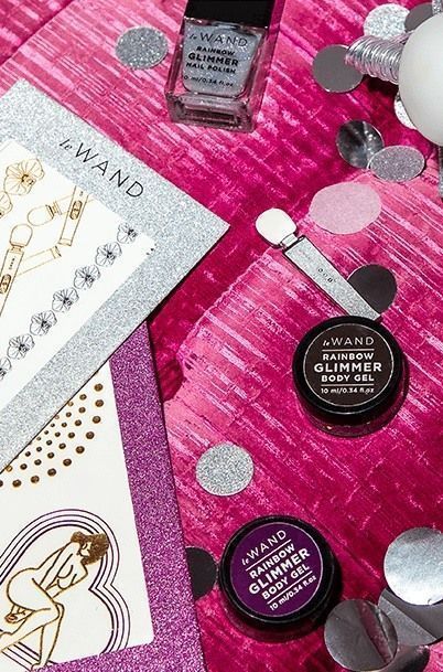 Winner of the prestigious Women’s Health FEMTECH Awards, All... Le Wand - All The Glimmers Set - White photo-6