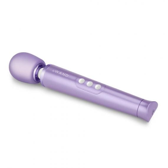 Le Wand Petite is the smaller version of our iconic, recharg... Le Wand - Petite Rechargeable Vibrating Massager - Violet photo-2