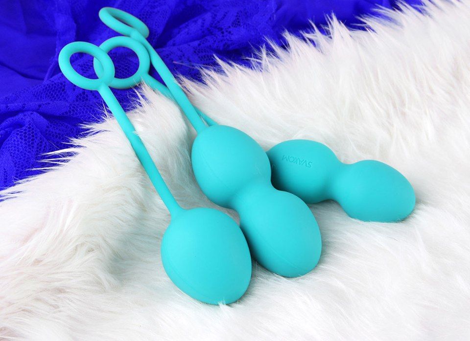 SVAKOM Nova Ben Wa Balls are made of silicone which is 100% ... SVAKOM - Nova Balls - Green photo-6