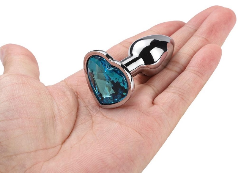 Mini heart butt plug with gem
Total length: 51mm
Maximum wi... MT - Mini Heart Butt Plug 19mm - Blue photo-2