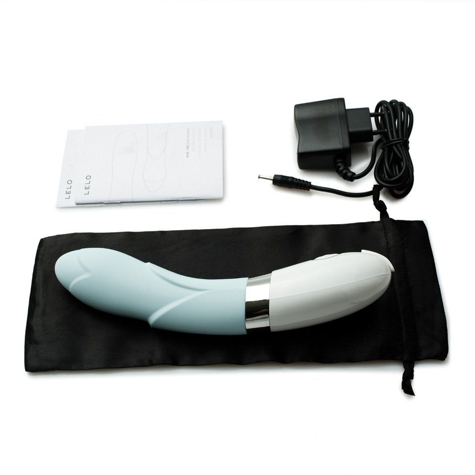 For women seeking layers of luxurious sensation, IRIS™ offer... Lelo - Iris - Blue photo-9