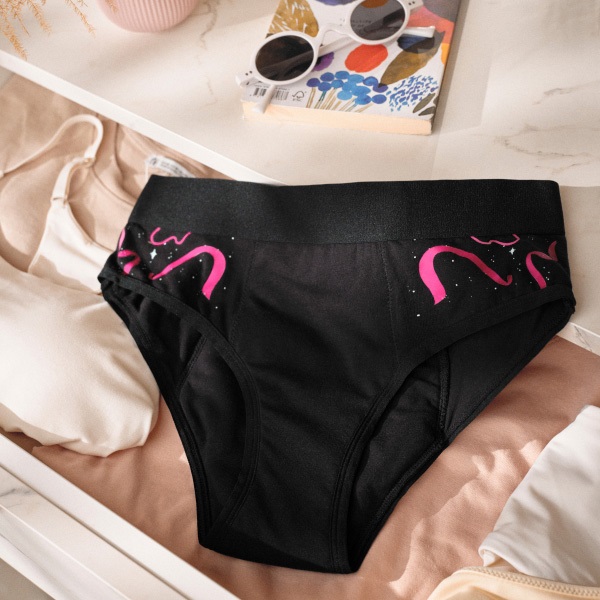 Experience the comfort and sustainability of Intimina's ... Intimina - Bloom Menstrual Panties 3pcs - L photo-7