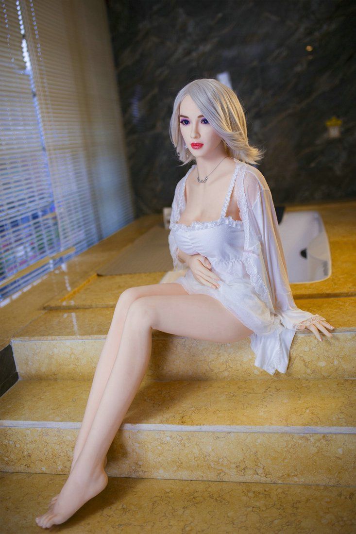 TPE Sex Dolls are produced and made with th highest quality ... Jeannie realistic doll - 158 cm photo-2