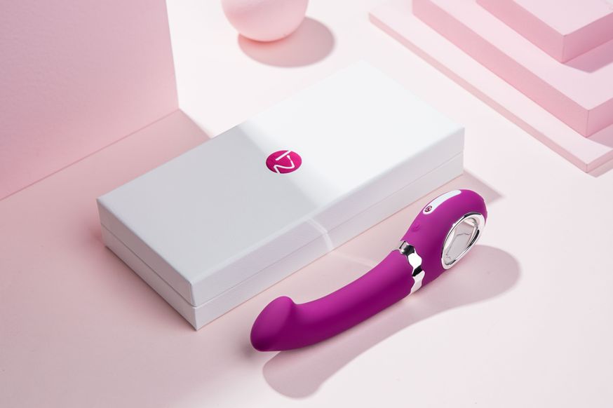Getaway Plus 2, the latest member of Nomi Tang’s popular G-s... Nomi Tang - Getaway Plus 2 - Red Violet photo-10