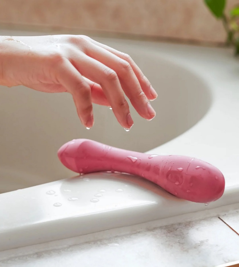 Dame - Arc G-Spot Vibrator - Berry photo-2