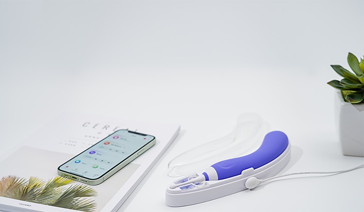 Hyphy is a dual-end high-frequency vibrator for instant orga... Lovense - Hyphy Dual-End Vibrator photo-7
