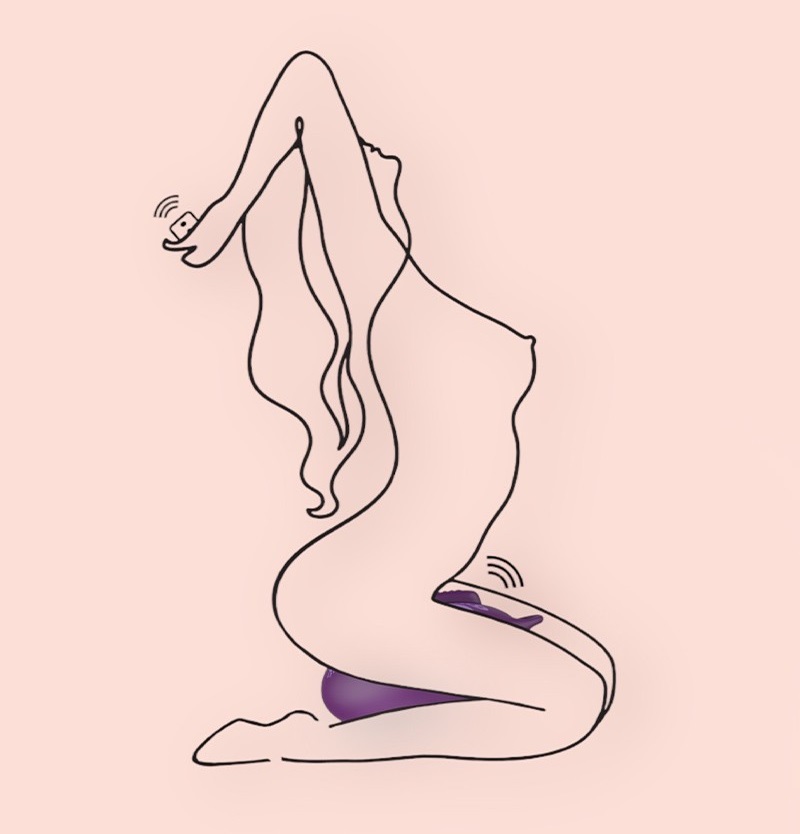 The hands-free sit-on Bouncy Bliss vibrator offers an extens... Bouncy Bliss - Classic Vibro Grinder Pillow - Purple photo-6