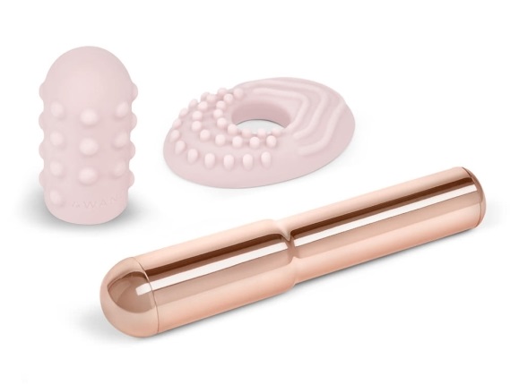 Rechargeable Vibrator With Silicone Textured Ring
Take your... Le Wand - Grand Bullet - Rose Gold photo-3