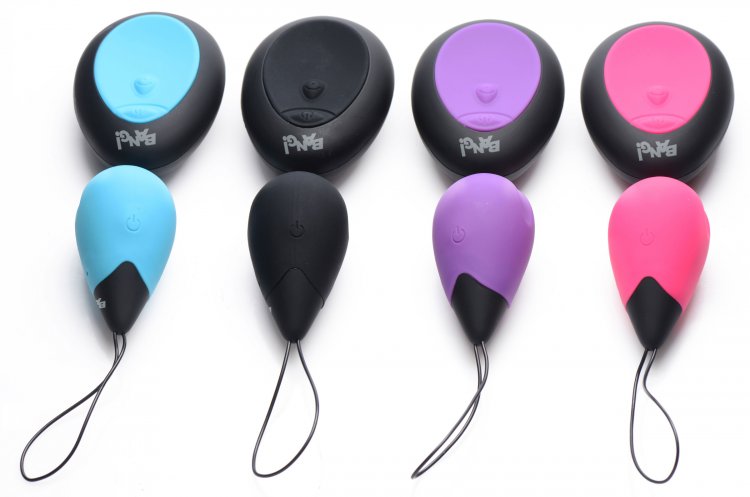 This powerful vibrating egg features a deep indentation to p... Bang! - 10X Vibro Egg - Black photo-5