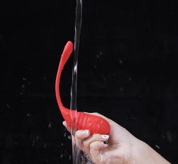 App-controlled hands-free thrusting egg vibrator. Enjoy blen... Lovense - Vulse Thrusting Egg Vibrator photo-12