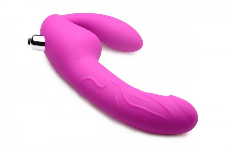 This strapless strap-on is ergonomically designed to provide... Strap U - Royal Rider Vibrating Strapless Strap-On Dildo - Purple photo-4