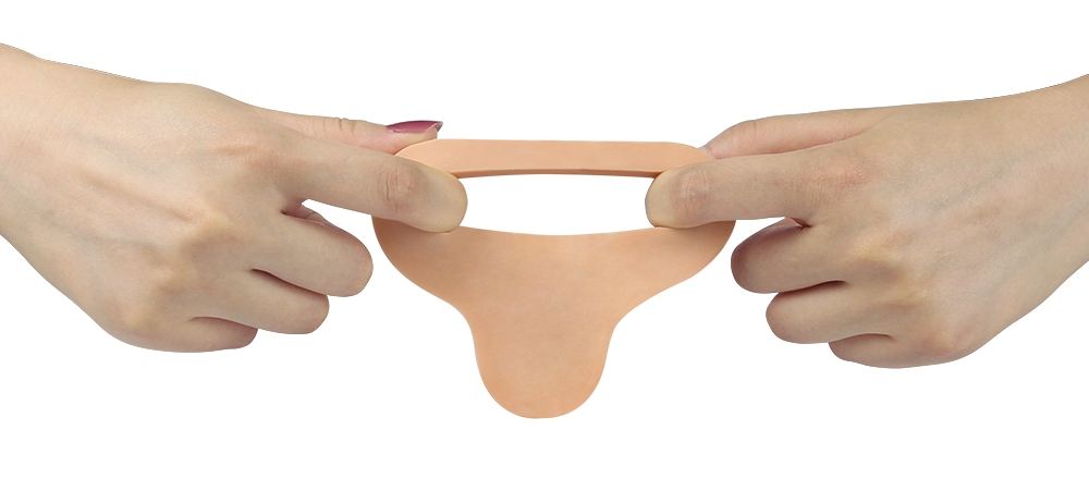 Double her pleasure with this realistic 5.8 inch strap on an... Lovetoy - 5.8" Ultra Soft Double Dildo - Flesh photo-2