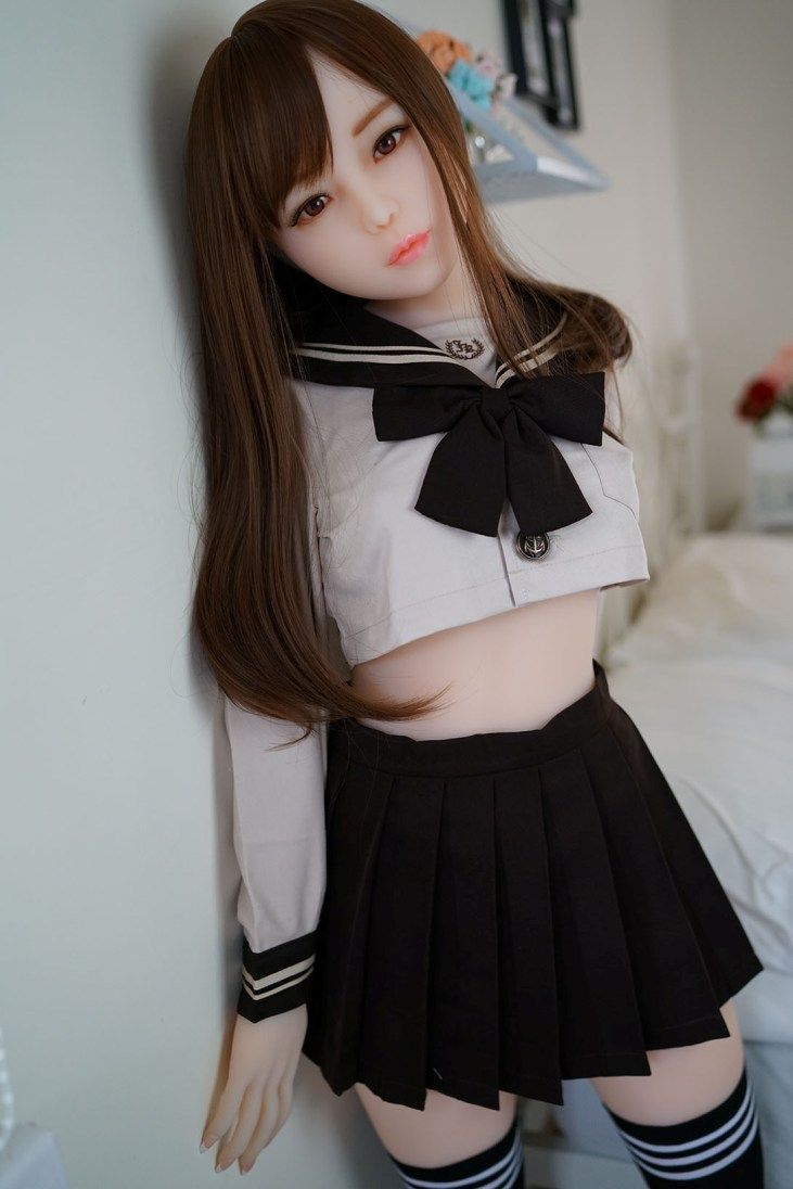 Akira 日系冷艳学生妹 灵活骨架超柔软TPE仿真性爱娃娃 150 cm  照片