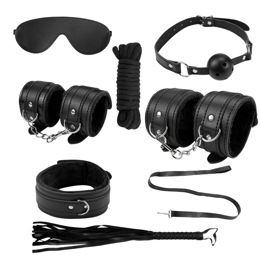 MT - Plain Pattern Bondage Set w Fluff - Black