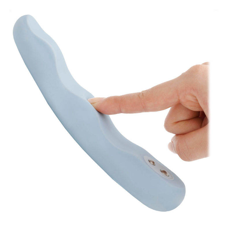 A new addition to the Tenga Iroha family. With its sensually... Iroha - Fit Minamozuki Massager - Blue photo-3