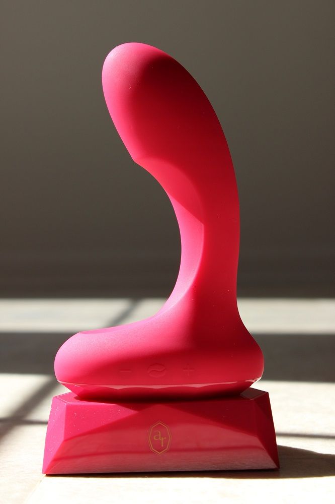 Providing a cure for the common vibrator, L'amourose Rosa Ro... Lamourose - Rosa G-Spot Vibe with Heating - Rogue photo-5