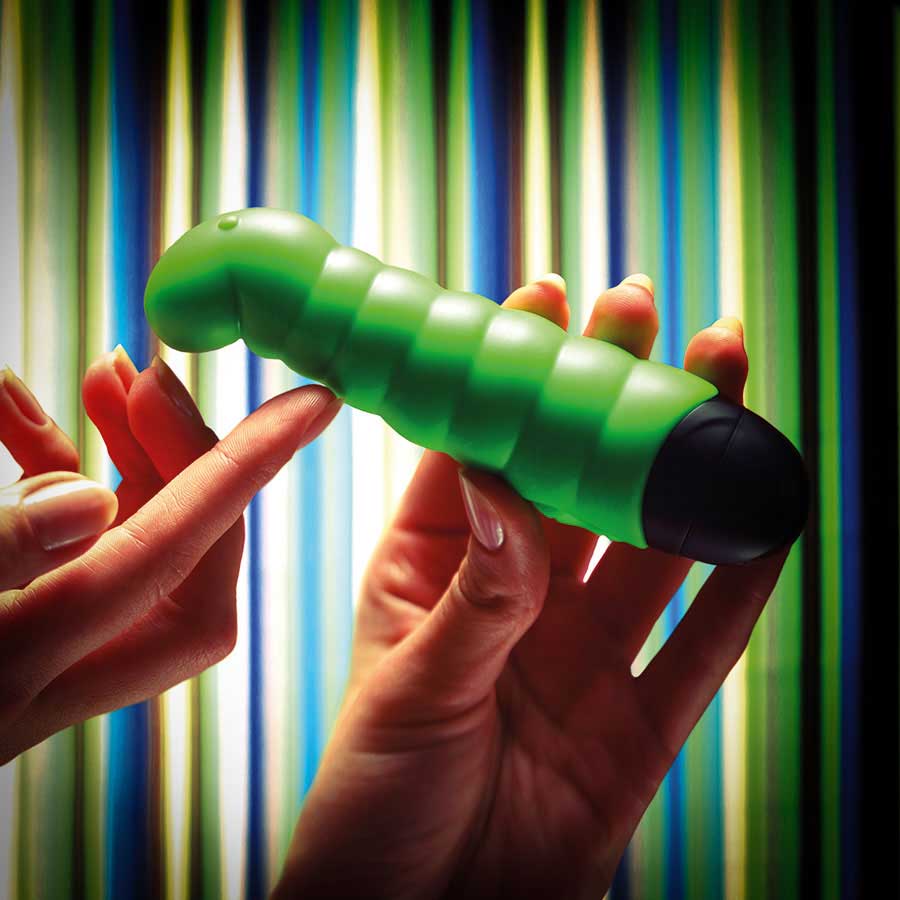 LITTLE PAUL likes to travel – his smaller dimensions make hi... Fun Factory - Vibe Little Paul CNC - Fresh Green photo-4